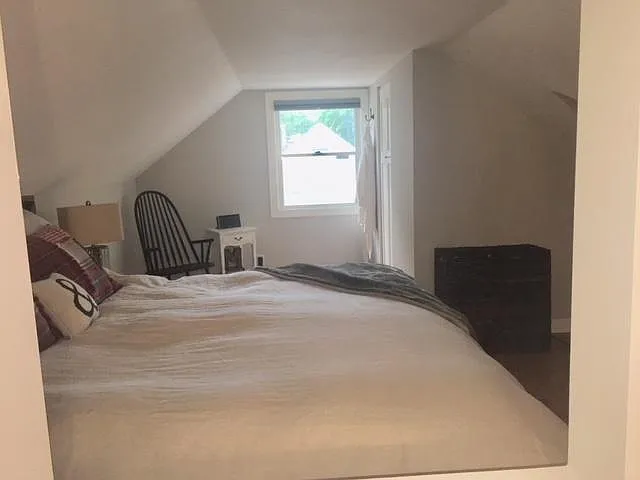 3 bed, 1.5 bath, 1762 sqft, $2,695 — Photo 4