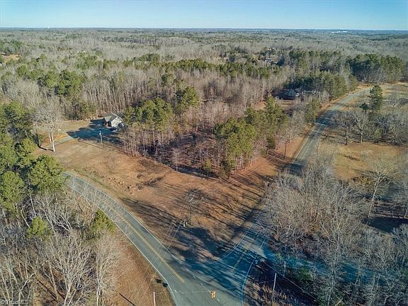 2nd image of 2381 Mount Hope Church Rd