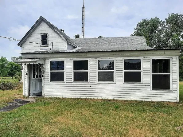 10836 30th Ave, Evart, MI 49631