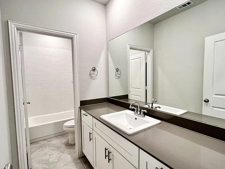 2712 Country Church Rd — Photo 14