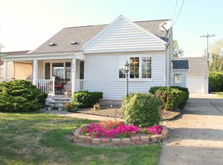 390 Meyer Rd, Amherst, NY 14226