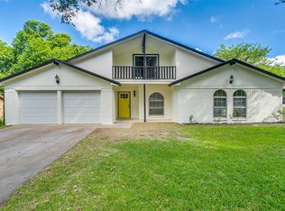 1306 Hemphill Dr, Cleburne, TX 76033