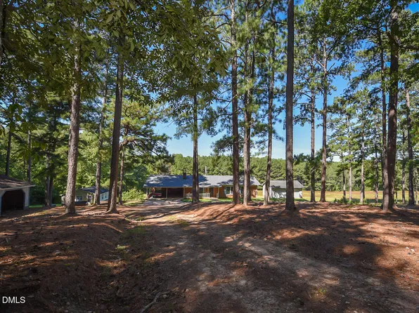 1237 Dalrymple Farm Rd, Sanford, NC 27330