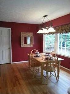 5th image of 4407 Cedar Wood Dr