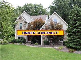 267 Williamsburg Dr, Avon Lake, OH 44012