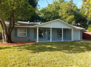 210 12th Ave, Mount Dora, FL 32757