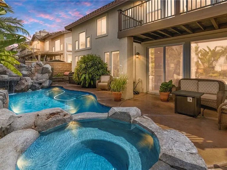 27320 Ocean Dunes St — Photo 27