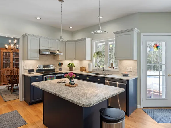 65 Glen Farm Road, Temple, NH 03084
