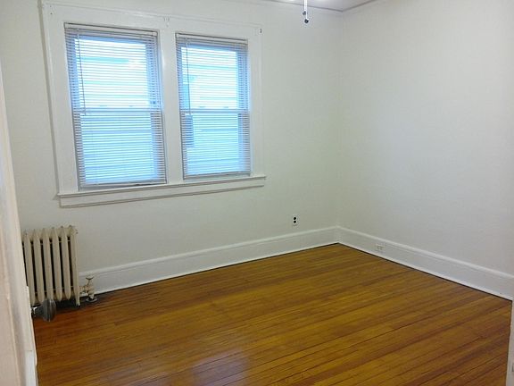 4th image of 15 Bellevue Avenue # First Floor