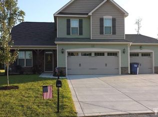 128 Sorrel Ct, Raeford, NC 28376