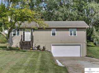 1305 Rock Bluff Ave, Plattsmouth, NE 68048