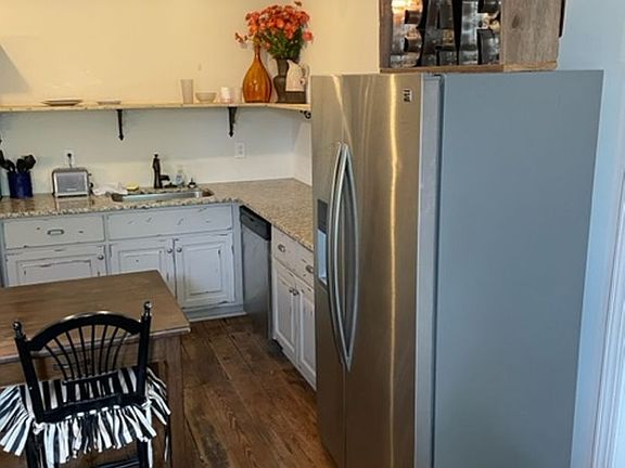 4th image of 101 S Wayne St #6EB550593