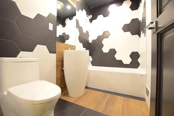 Rented by Jankos Group LLC | media 15