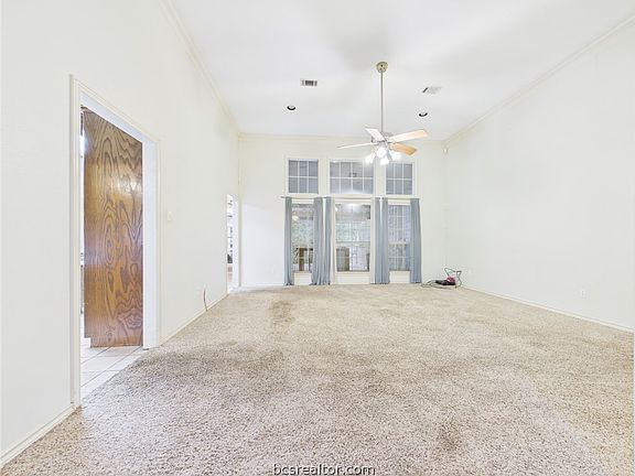 5th image of 1707 Cardinal Ln