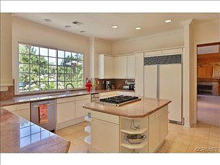 5th image of 5346 Wellesley Dr