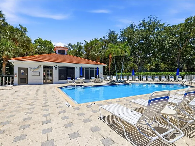 975 Tarpon Cove Dr #204 — Photo 46