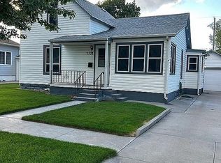 1308 W 6th St, Grand Island, NE 68801