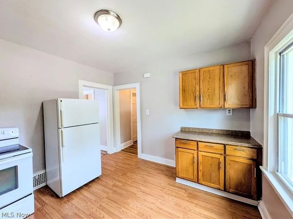 656 Hammel St #2