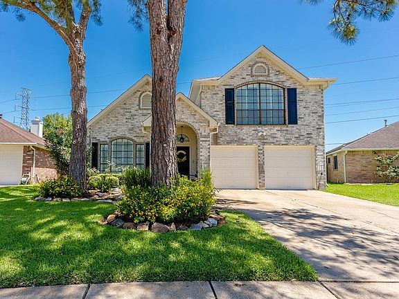 2nd image of 4126 Forest Leaf Cir