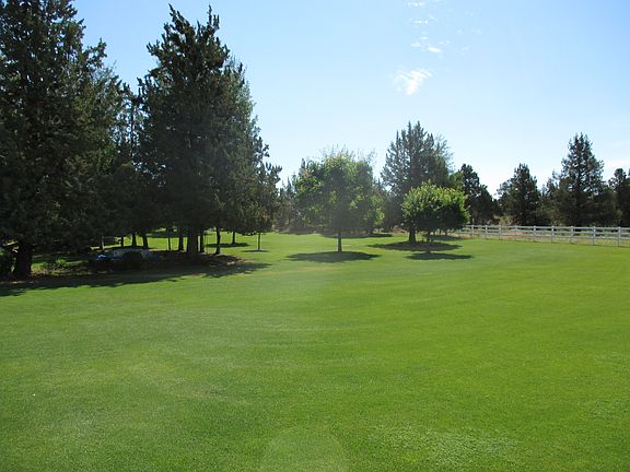 Golf Course like setting