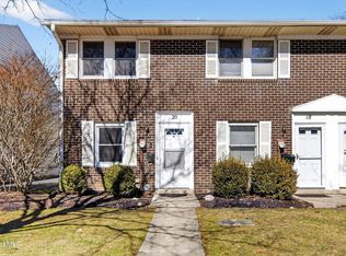 20 Maxwell Drive, Troy, NY 12180