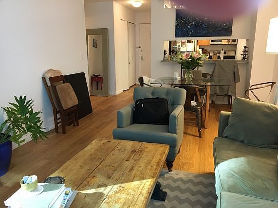 2nd image of 2 Gold St APT 1812