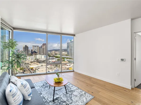 1001 Queen St #1415, Honolulu, HI 96816