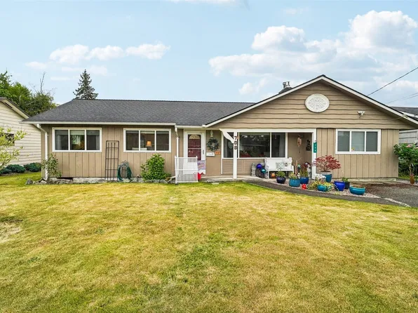 708 5th Avenue SE, Puyallup, WA 98372