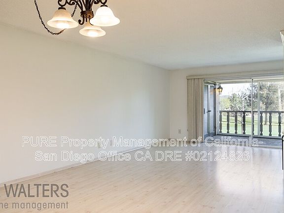 3rd image of 17071B Bernardo Center Dr