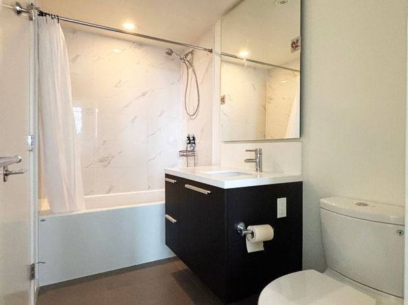 6333 Silver Ave #2803, Burnaby, BC V5H 0C3
