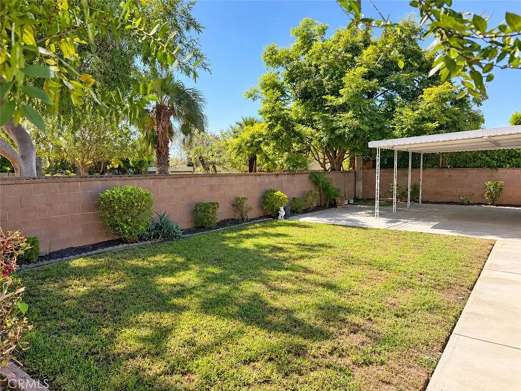 4 bed, 1345 sqft, $4,500 — Photo 3