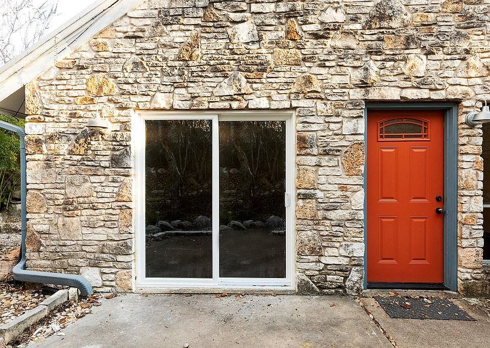 1st image of 3301 Doolin Dr #B