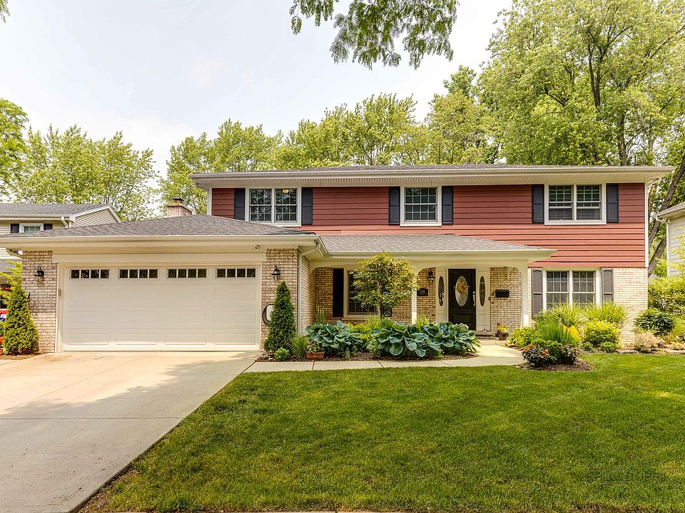 1st image of 1128 N Carlyle Ct
