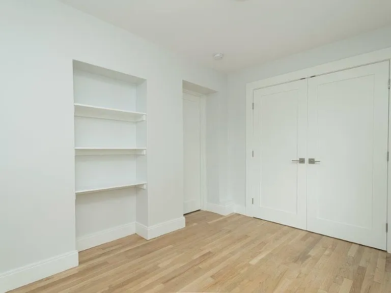 35 South St #B2 — Photo 8