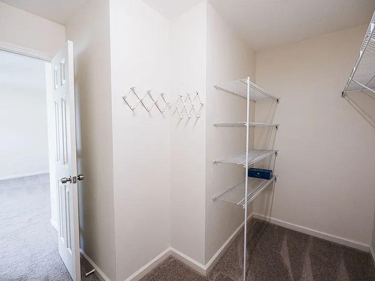 710 Central Park Ave — Photo 41