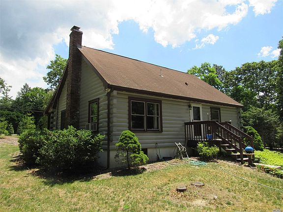 3rd image of 40 Lakeview Dr