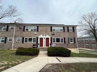 68-35 150th St #328A, Flushing, NY 11367
