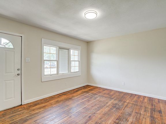 3rd image of 1508 39th St