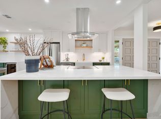 2425 Creekside Ave, Napa, CA 94558