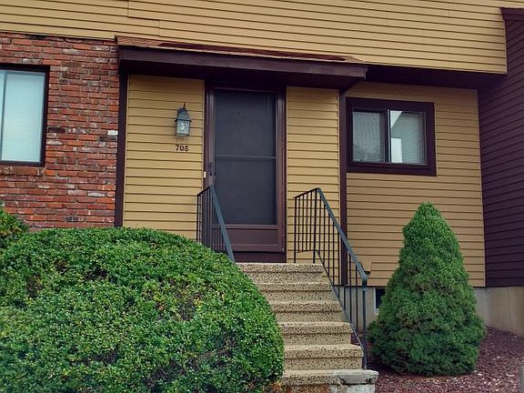 3rd image of 708 Summer Hill Dr