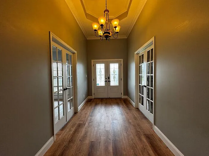 5 bed, 4.0 bath, 3617 sqft, $2,995 — Photo 4