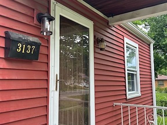 2nd image of 3137 S 2nd St