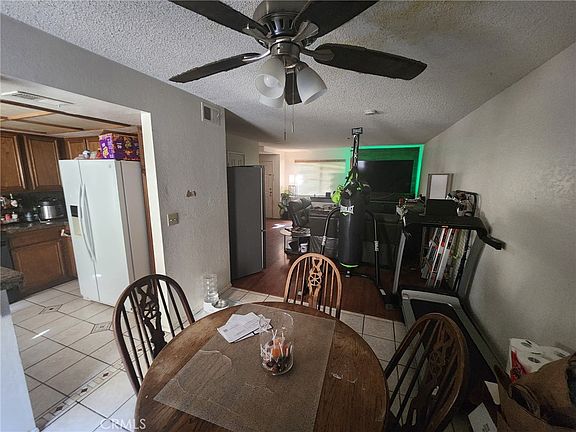 5th image of 1322 W Avenue J4