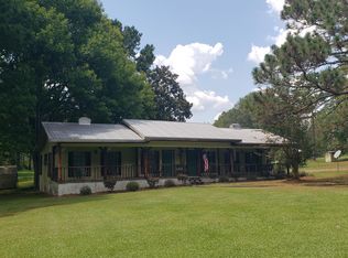 273 Vincetown Rd, Sandy Hook, MS 39478
