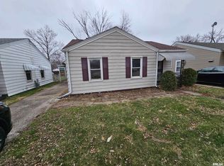 2012 N 19th St, Springfield, IL 62702