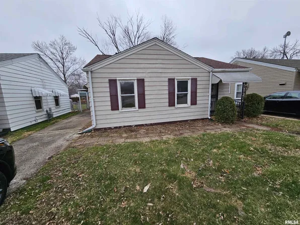2012 N 19th St, Springfield, IL 62702