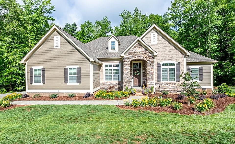 679 Top Ridge Ln, Clover, SC 29710 Zillow