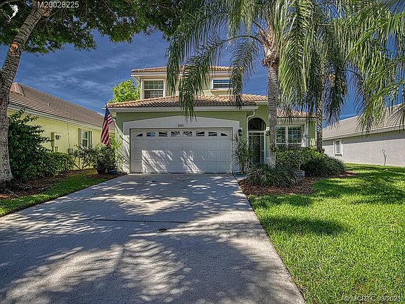 2nd image of 2892 SW Shinnecock Hills Ct