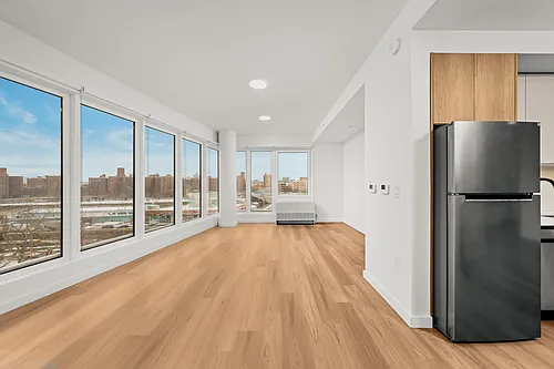 261 Grand Concourse #1718 Photo 1