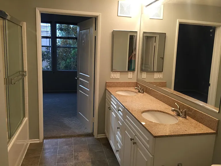 2213 Watermarke Pl — Photo 9